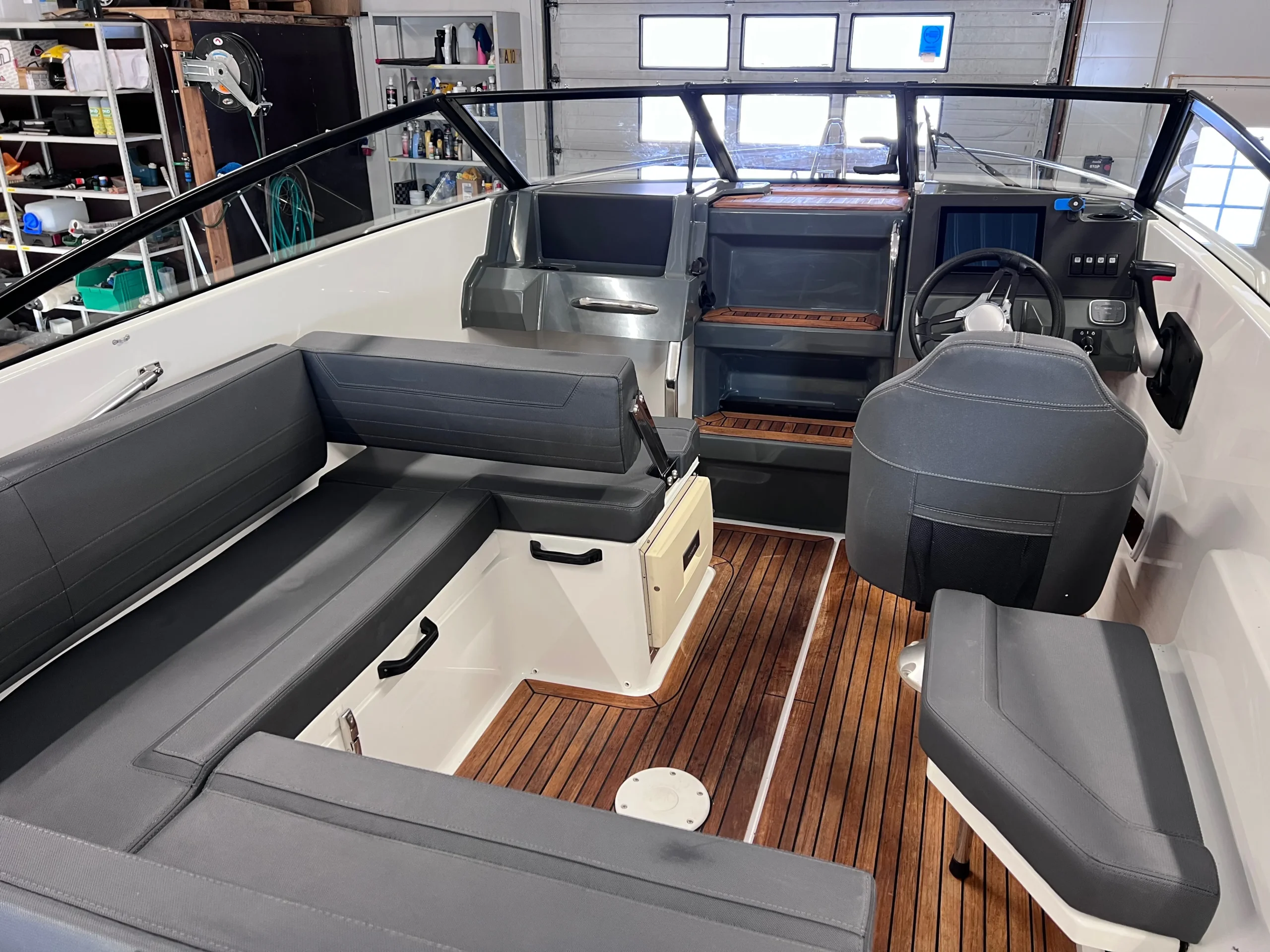 Boat image 4