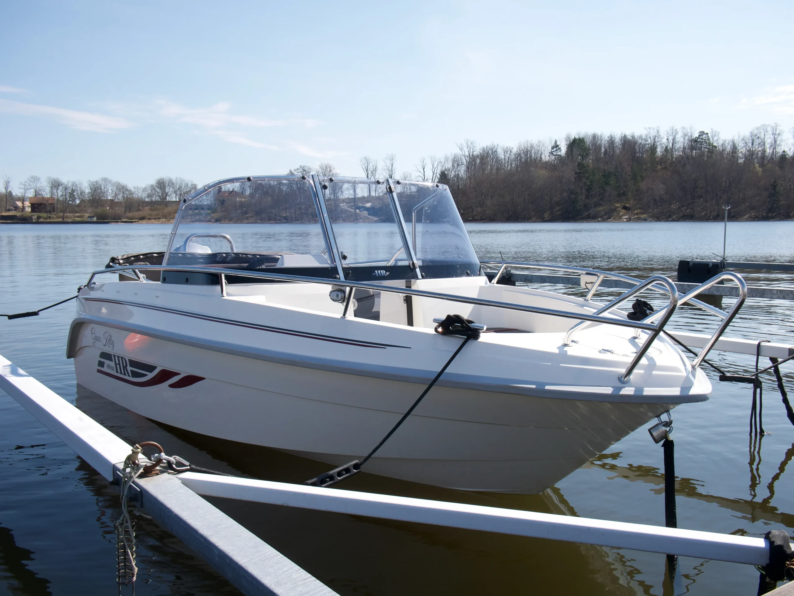 Main boat image