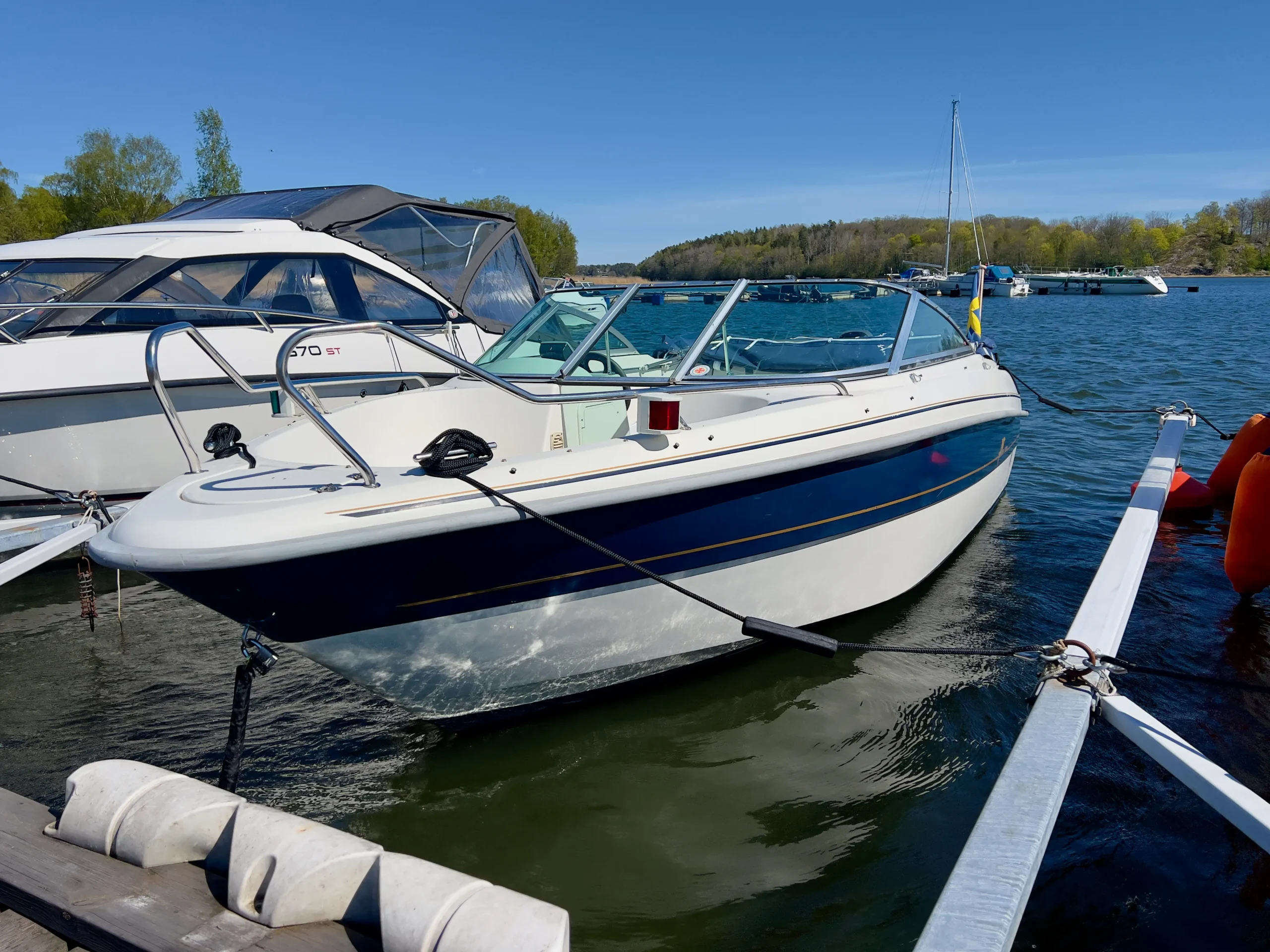 Main boat image