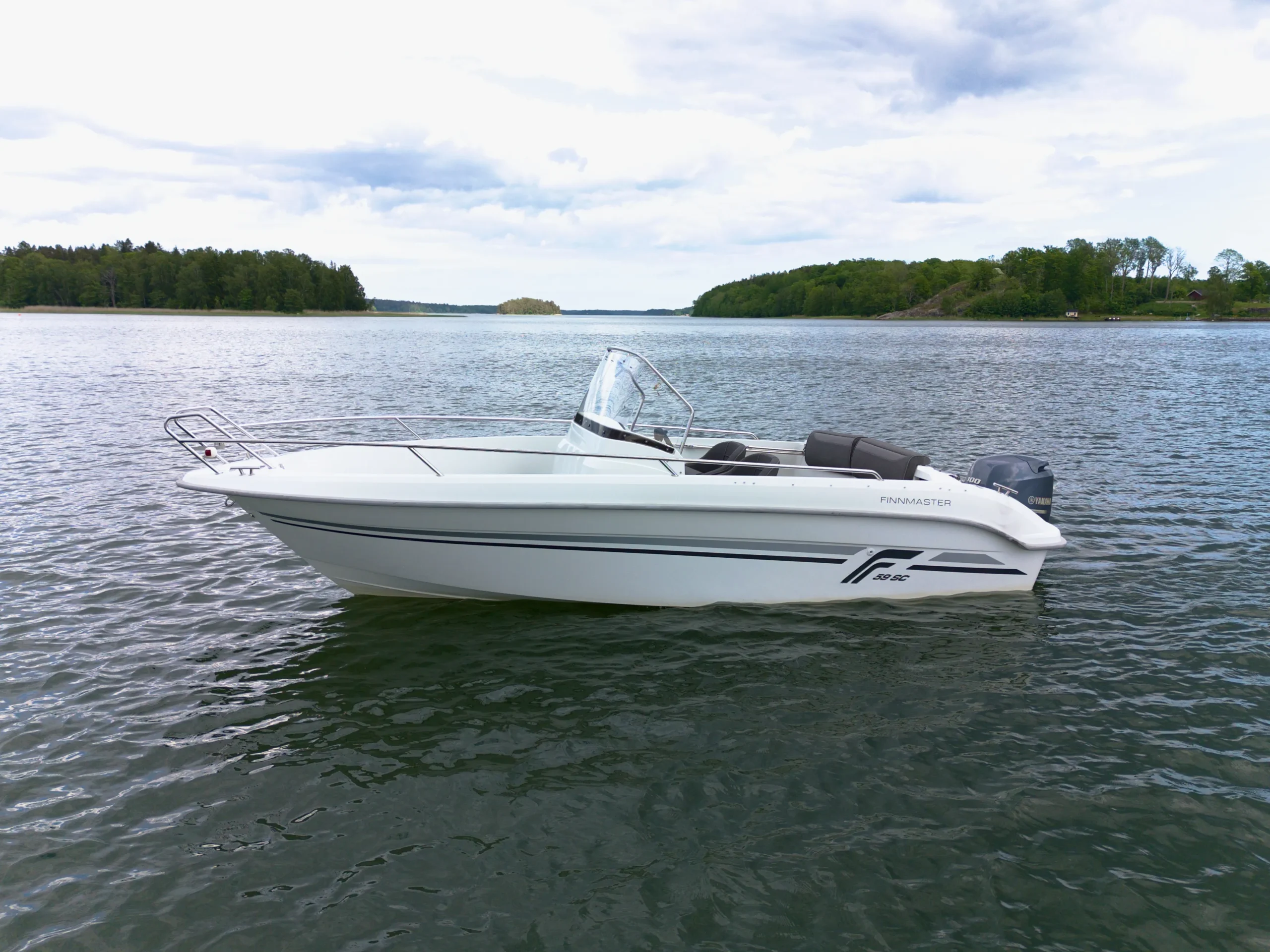 Boat image 2