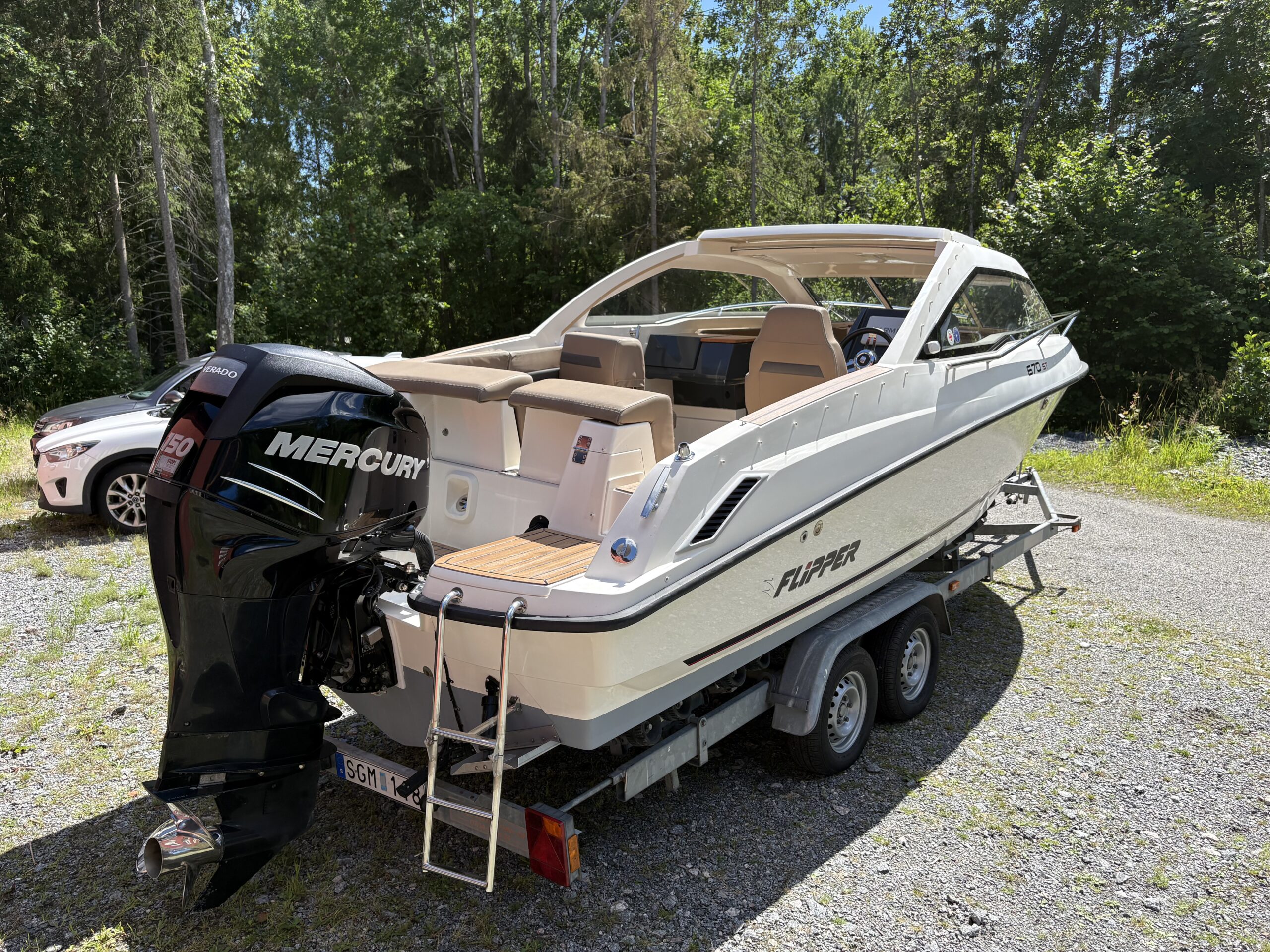 Boat image 4