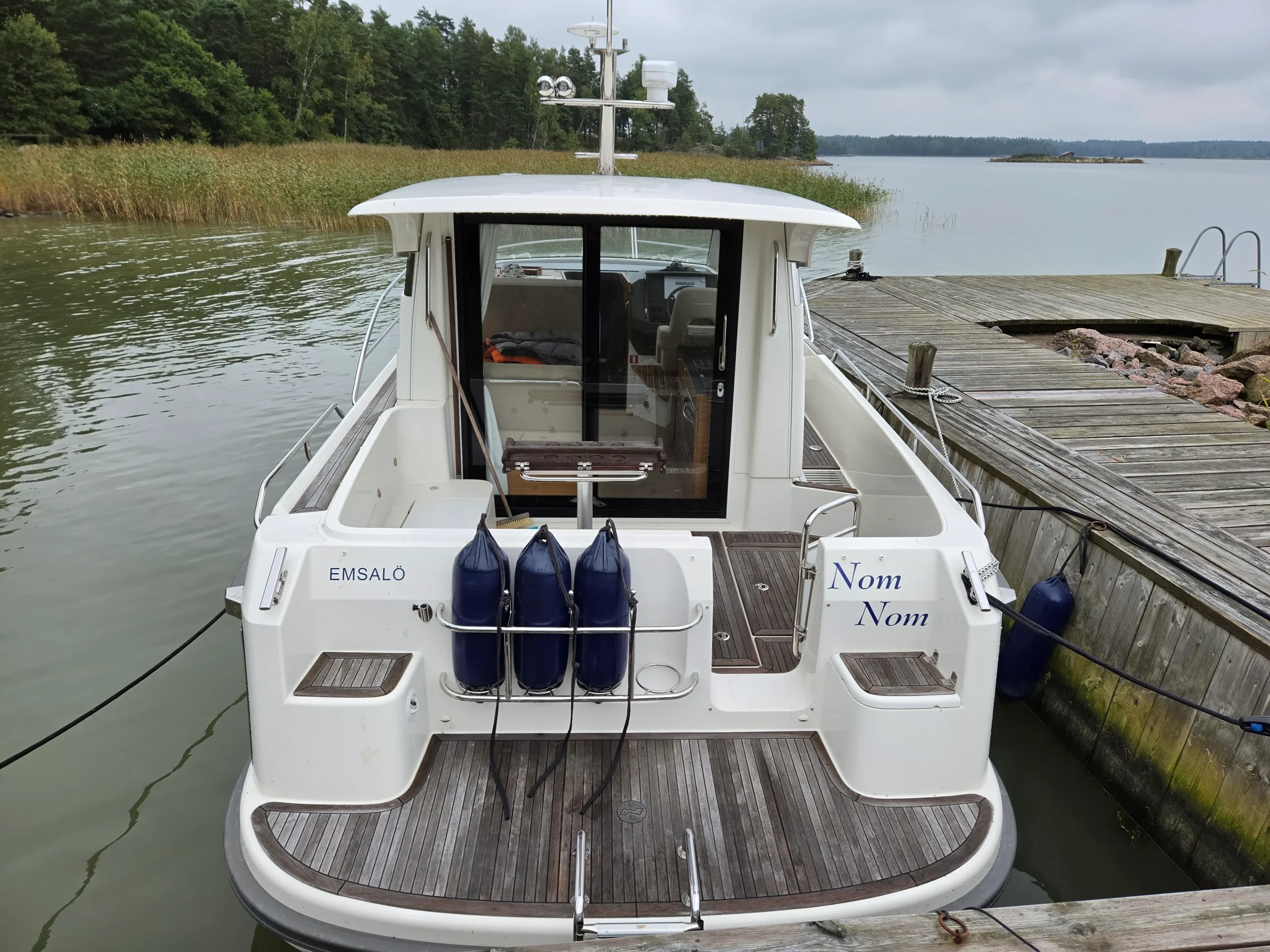 Boat image 3
