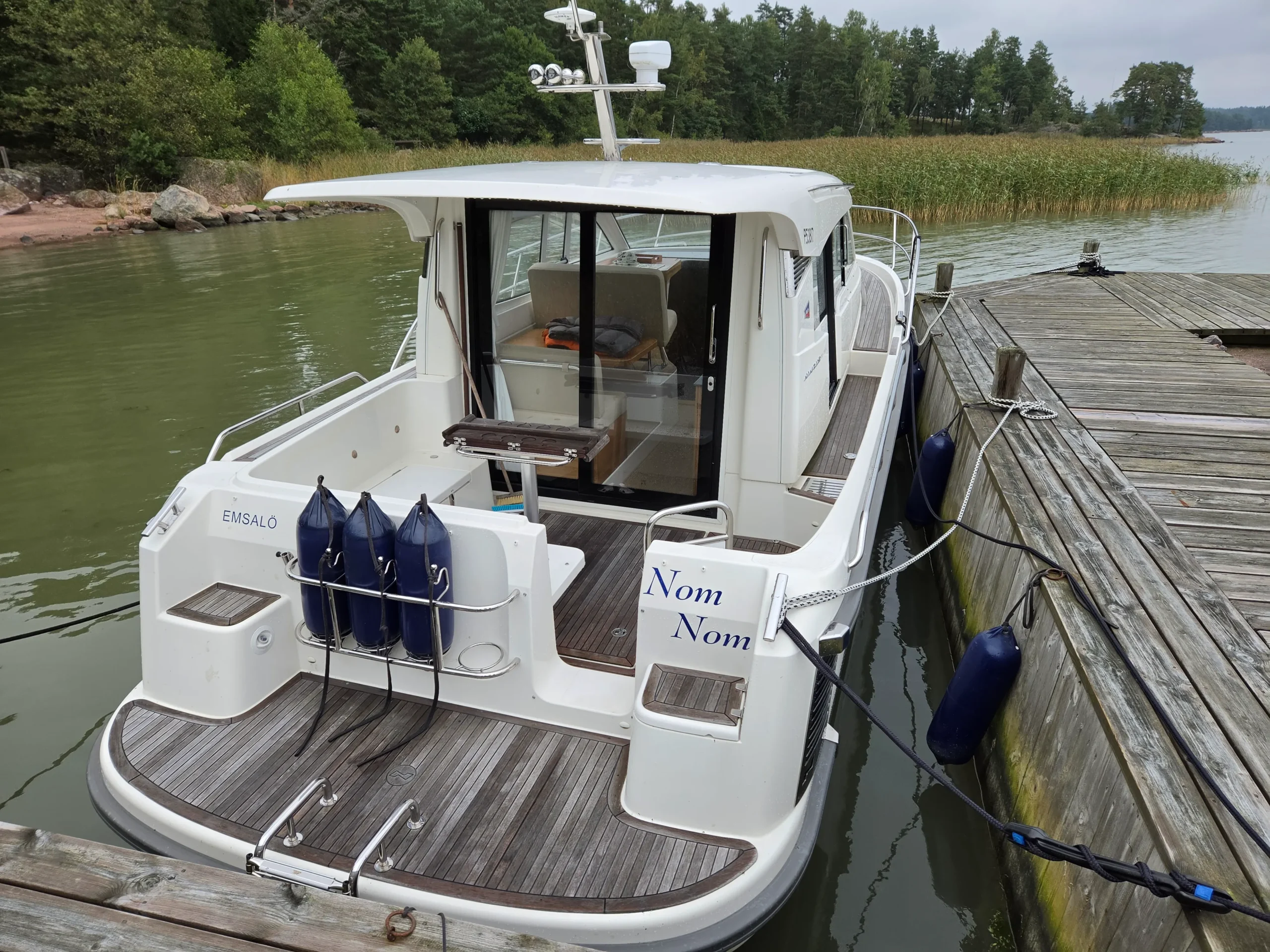 Boat image 4