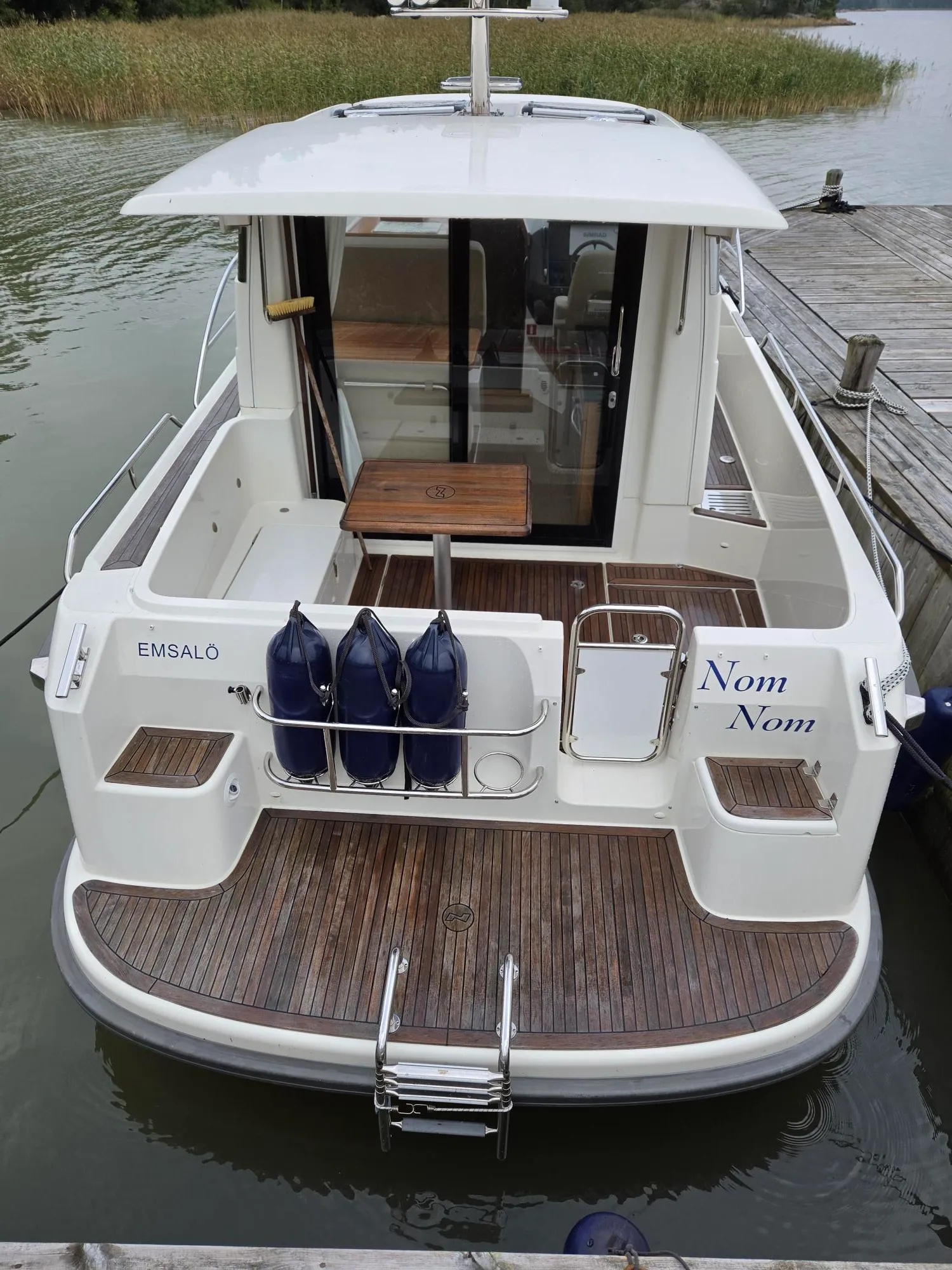 Boat image 5