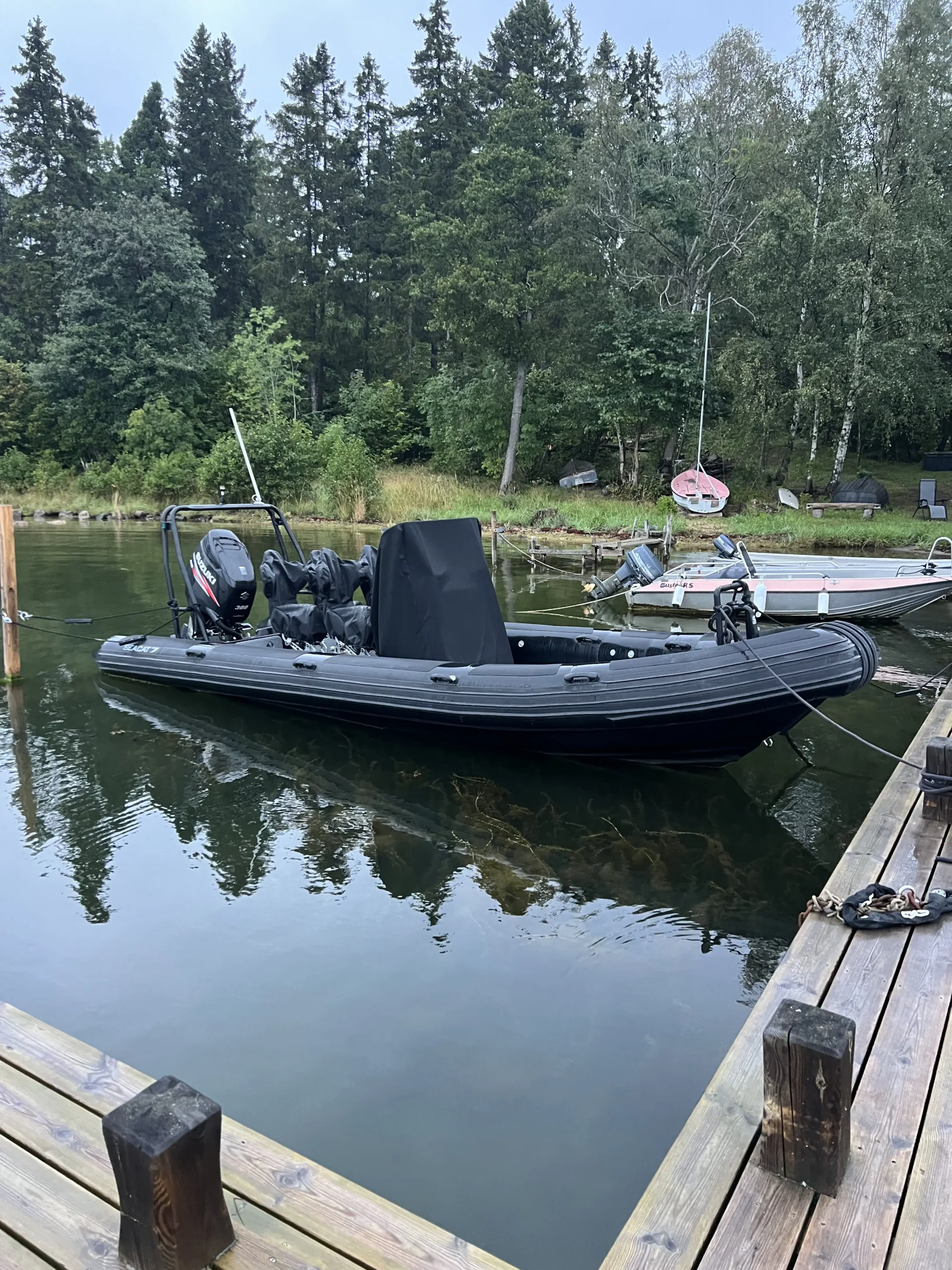 Main boat image