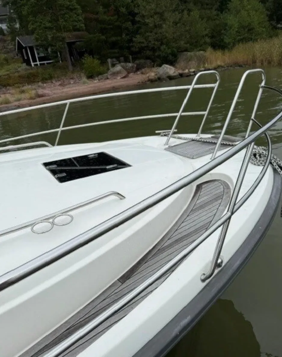 Boat image 3