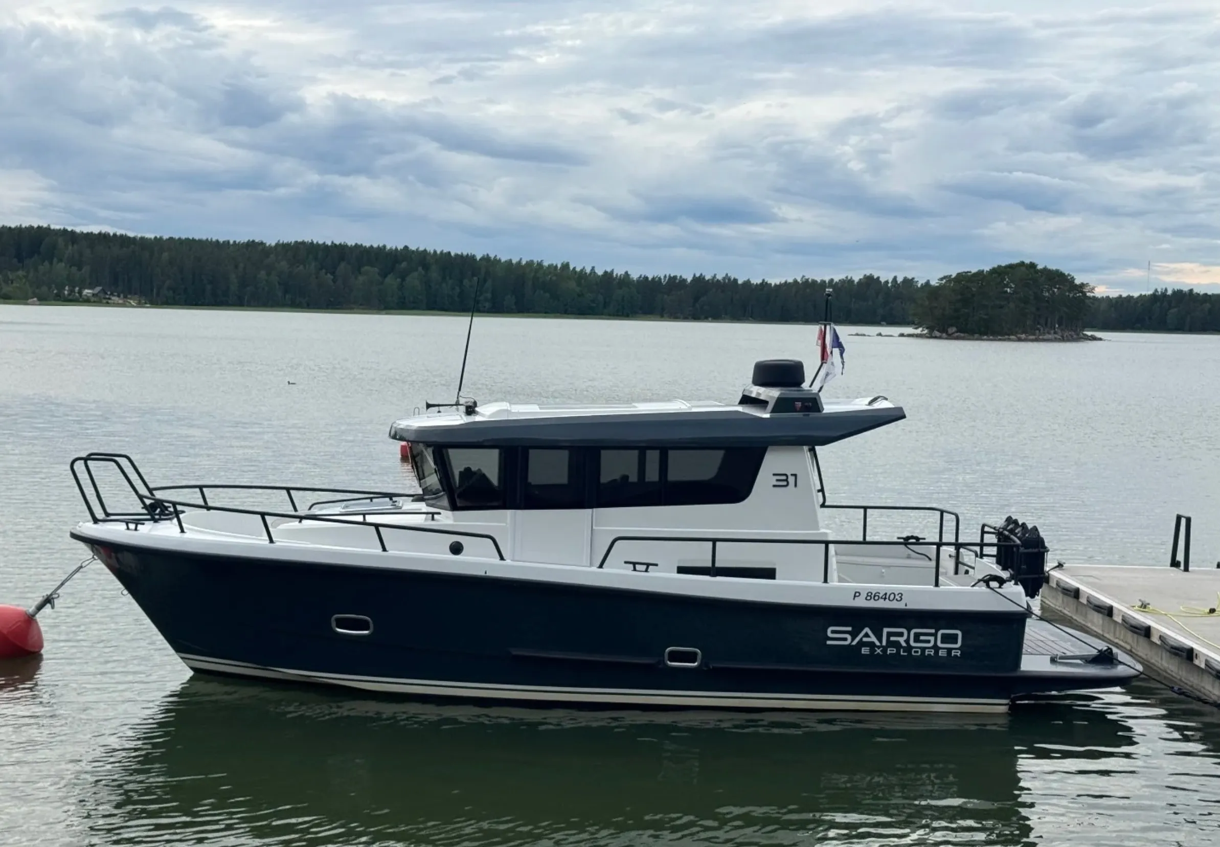 Main boat image