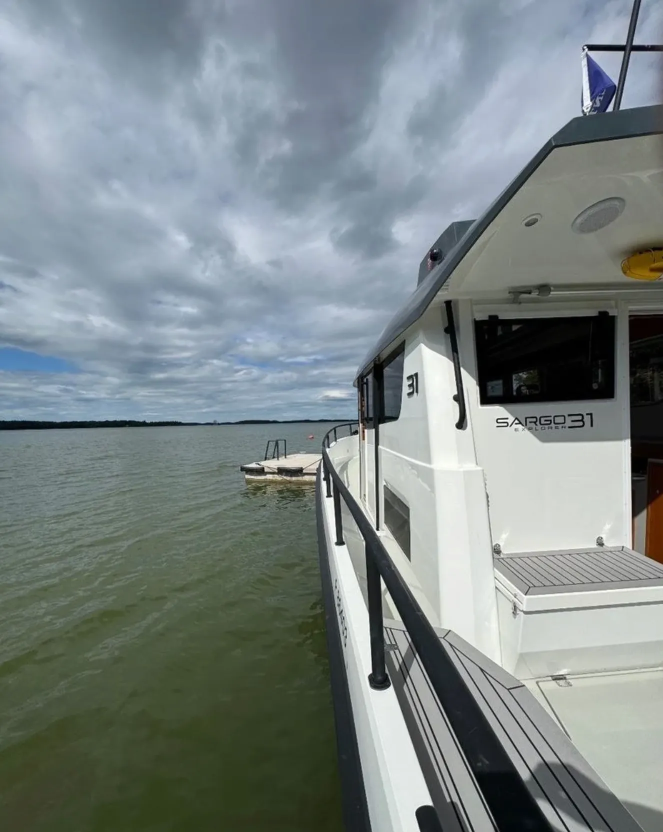 Boat image 3