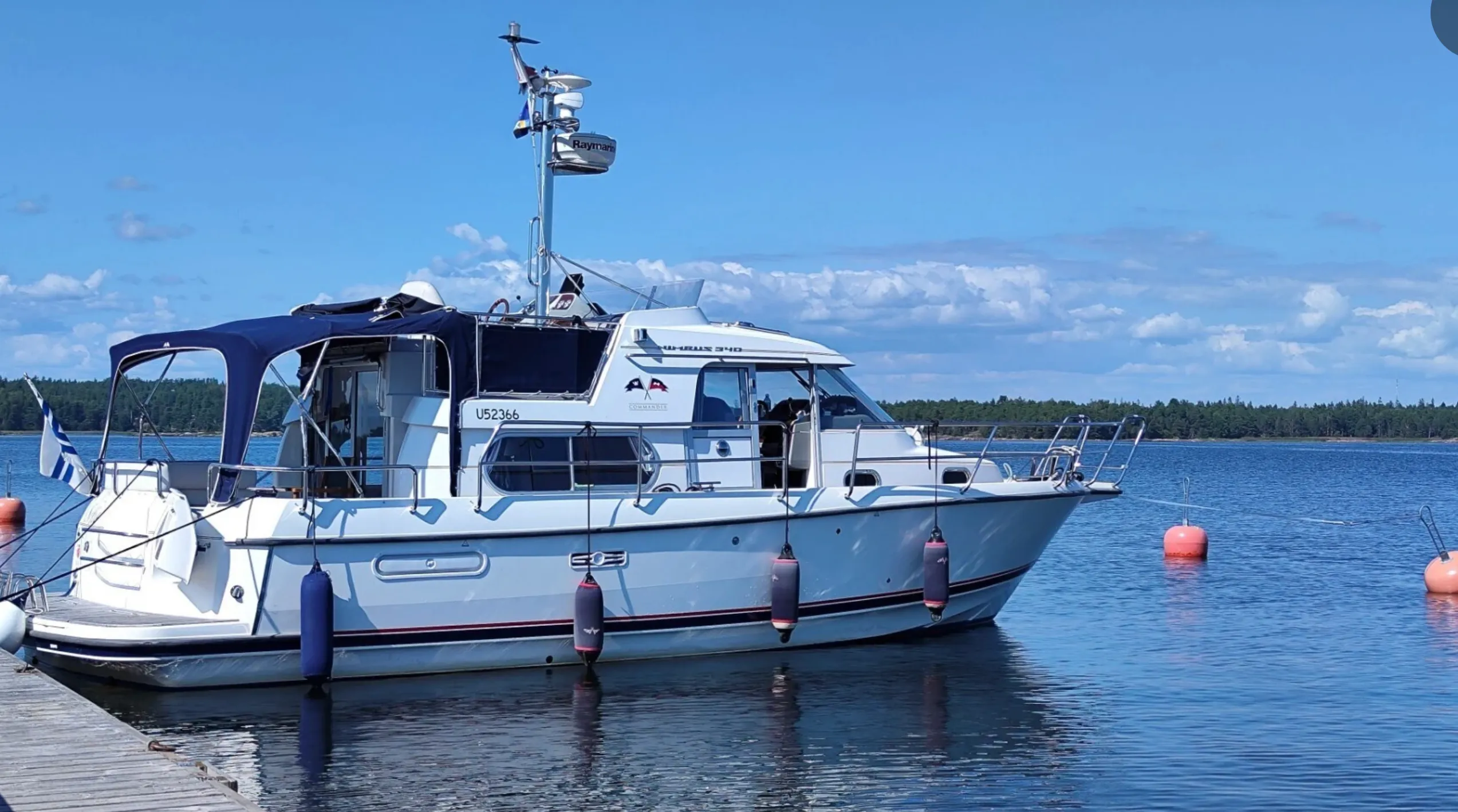 Main boat image