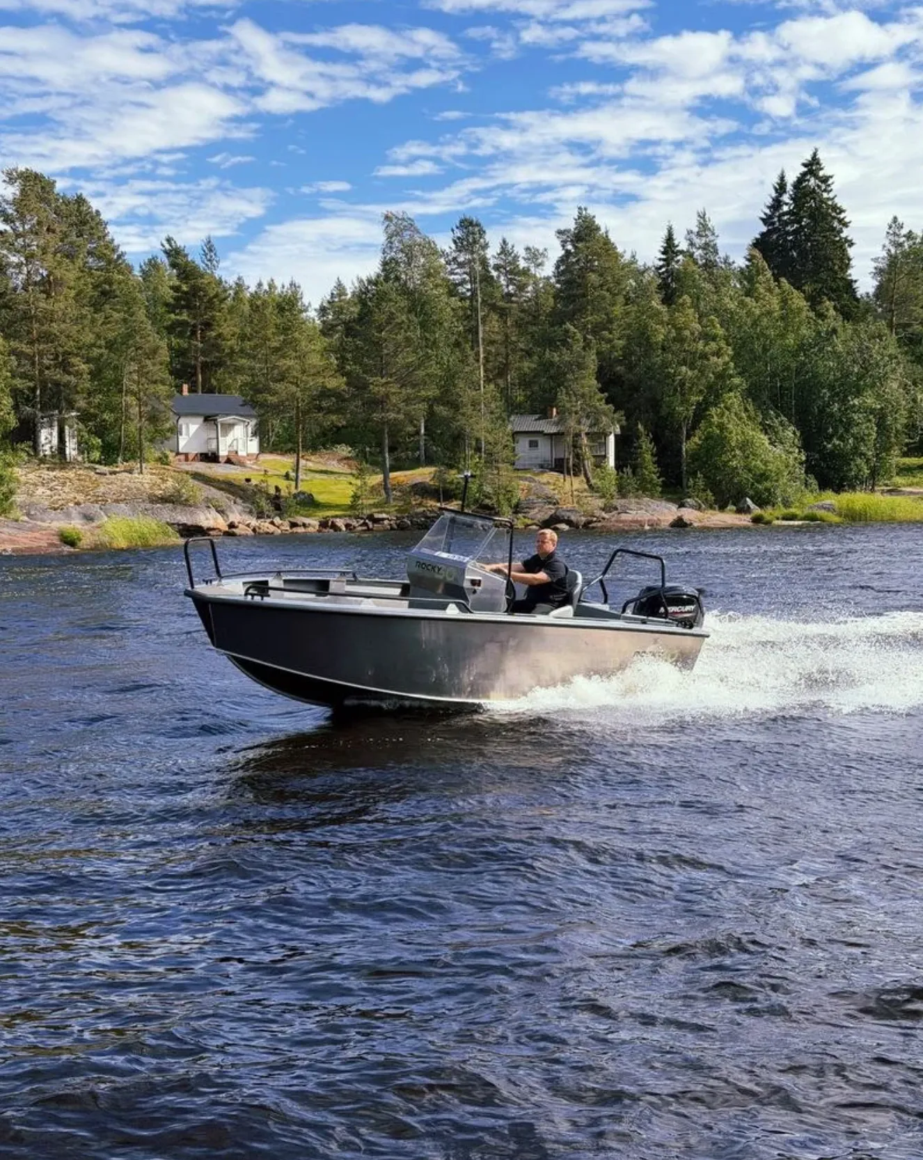 Main boat image